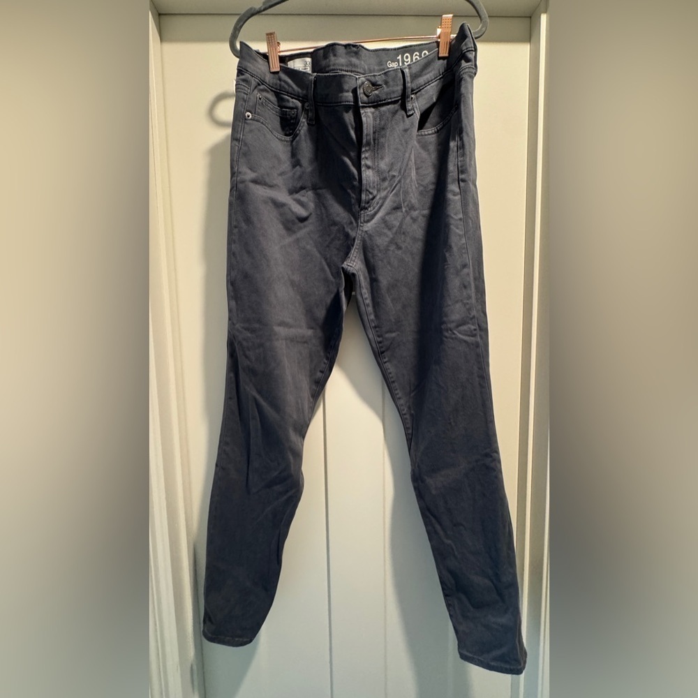 Gap high rise skinny size 33. Like new, blue/grey. Some stretch.
